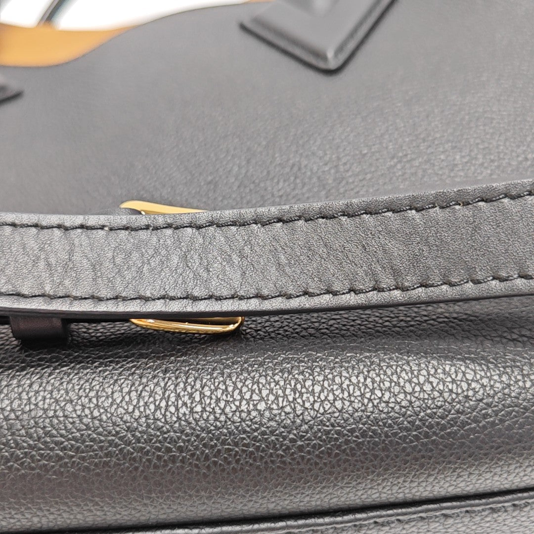 ON MY SIDE MM Monogram Calfskin Black