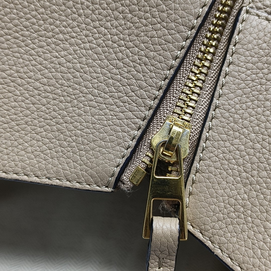 Hammock Small Calfskin Beige