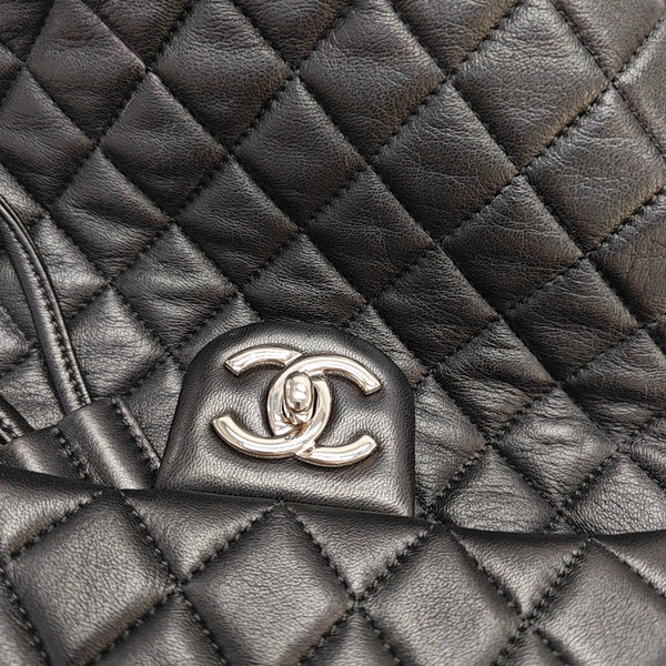 URBAN SPIRIT Small Quilted Lambskin Black