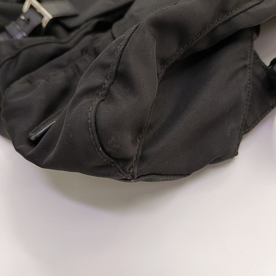 Re-Nylon Medium Nylon Black