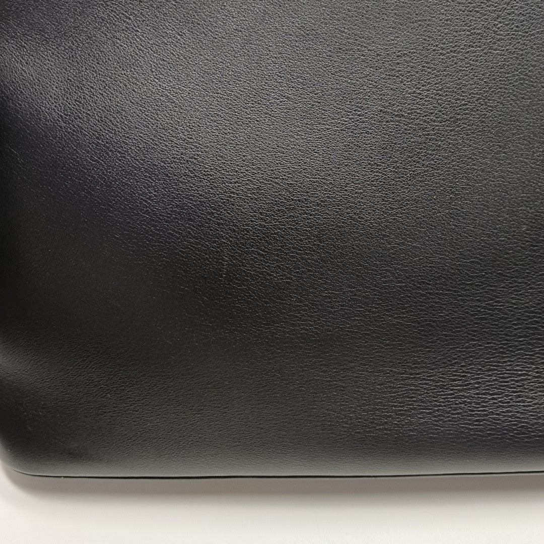 Calfskin Clutch Black