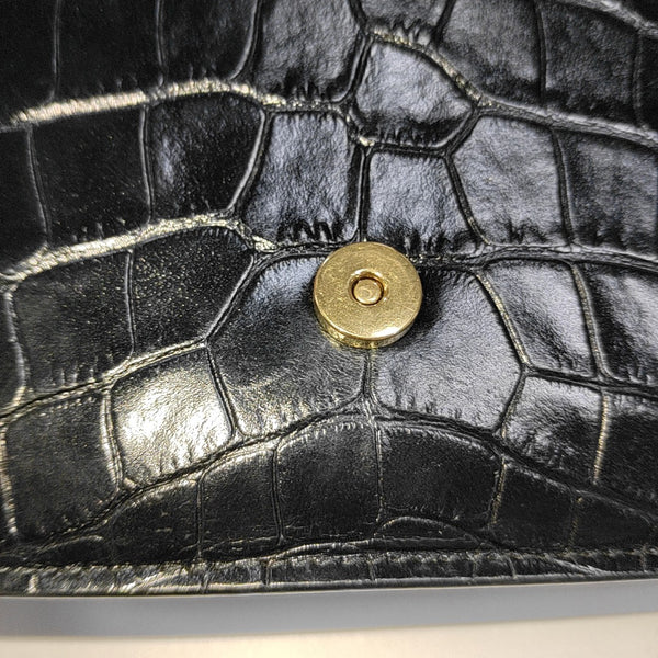 B. Small Crocodile Black