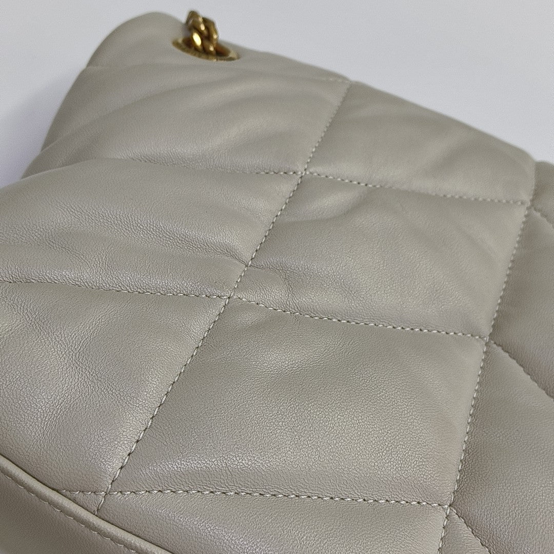 PUFFER Small Quilted Lambskin Gray