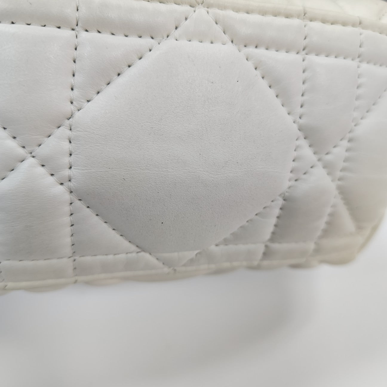 Diortravel Nomad Small Cannage Calfskin White