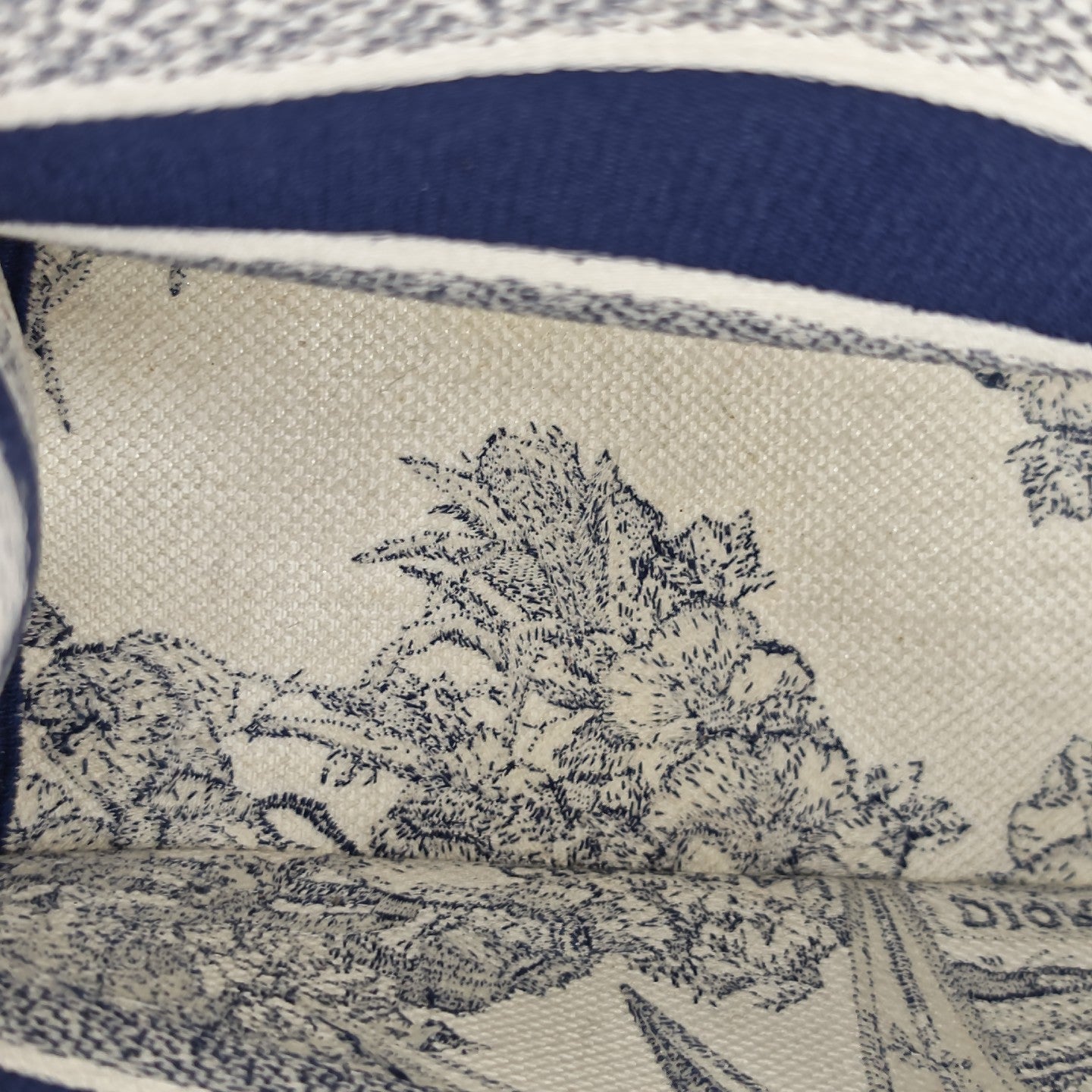 Book Tote Medium Canvas Blue