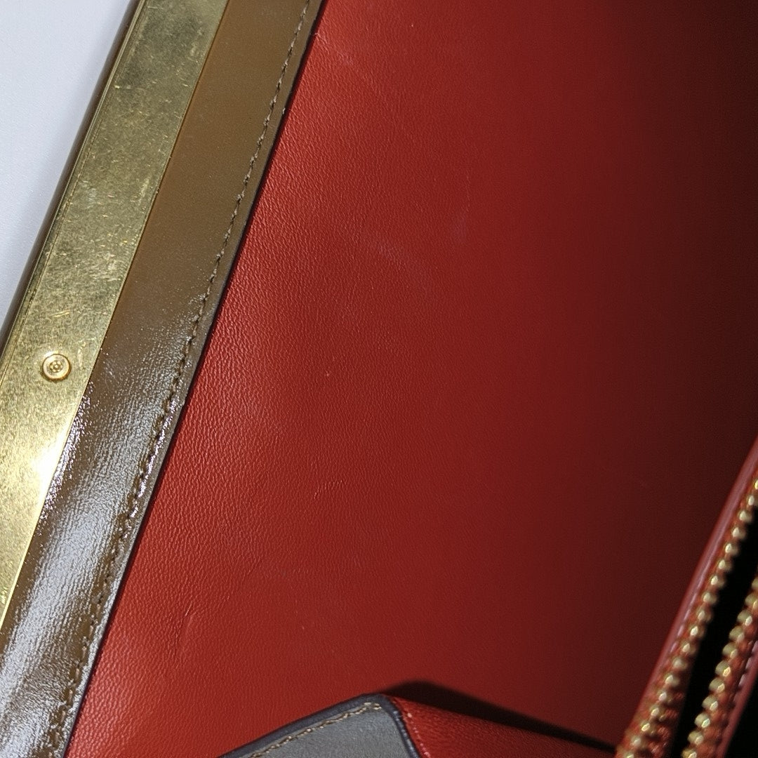 CLASP Medium Calfskin Brown