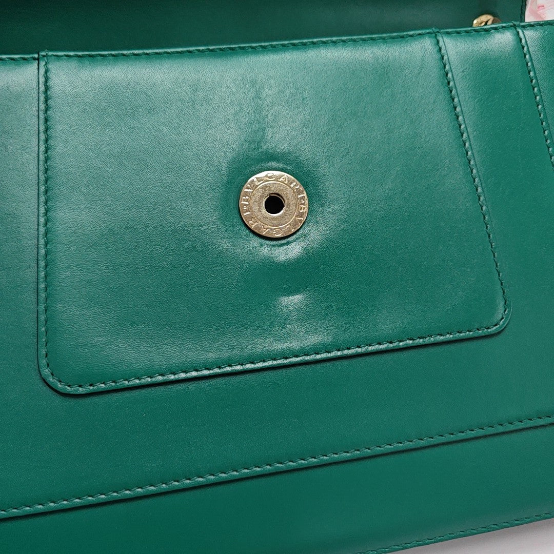 SERPENTI FOREVER Medium Calfskin Green