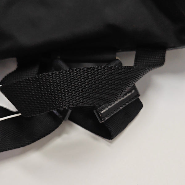 Vela Nylon Black