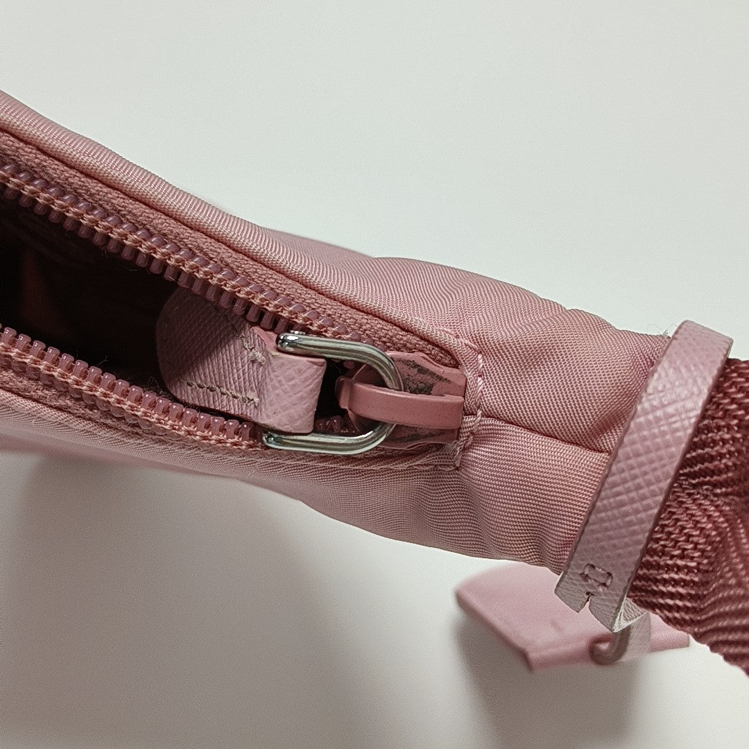 Re-Edition2000 Mini Nylon Pink