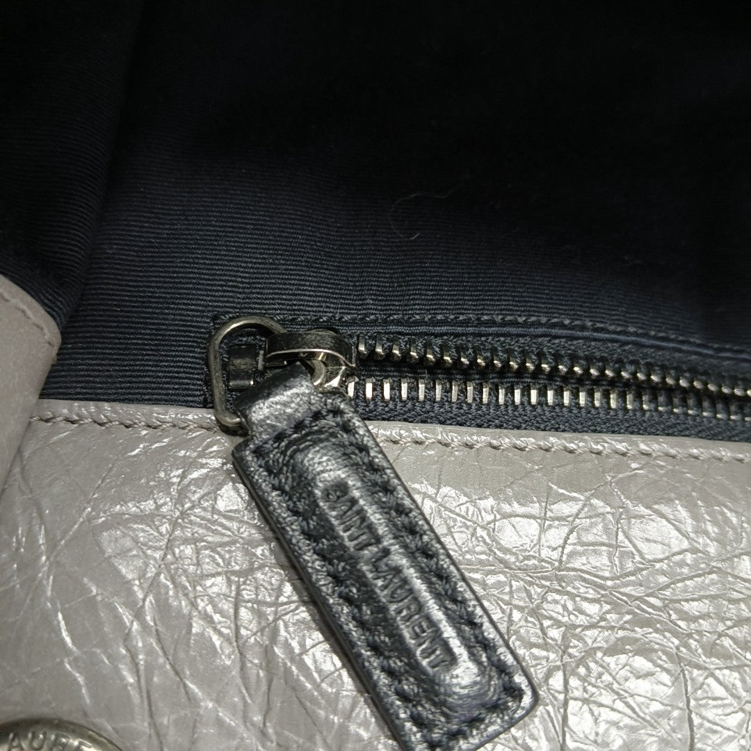 NIKI Medium Chevron Calfskin Gray