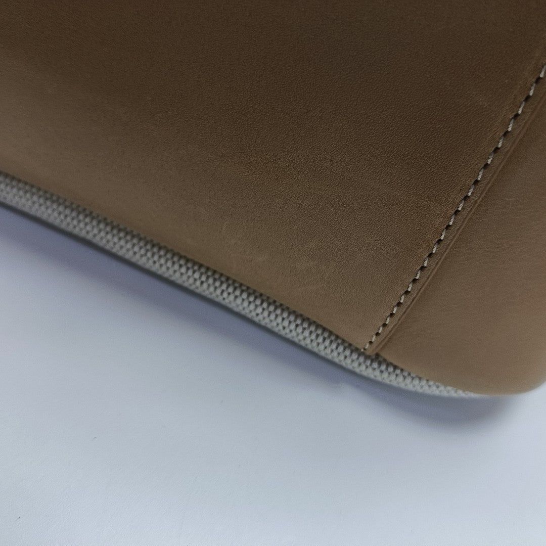 LE 5 À 7 Small Canvas Beige