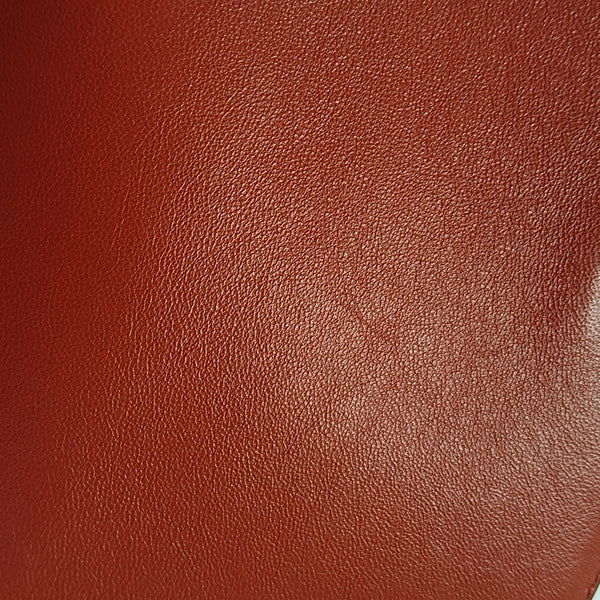 TRAPEZE Medium Calfskin Red