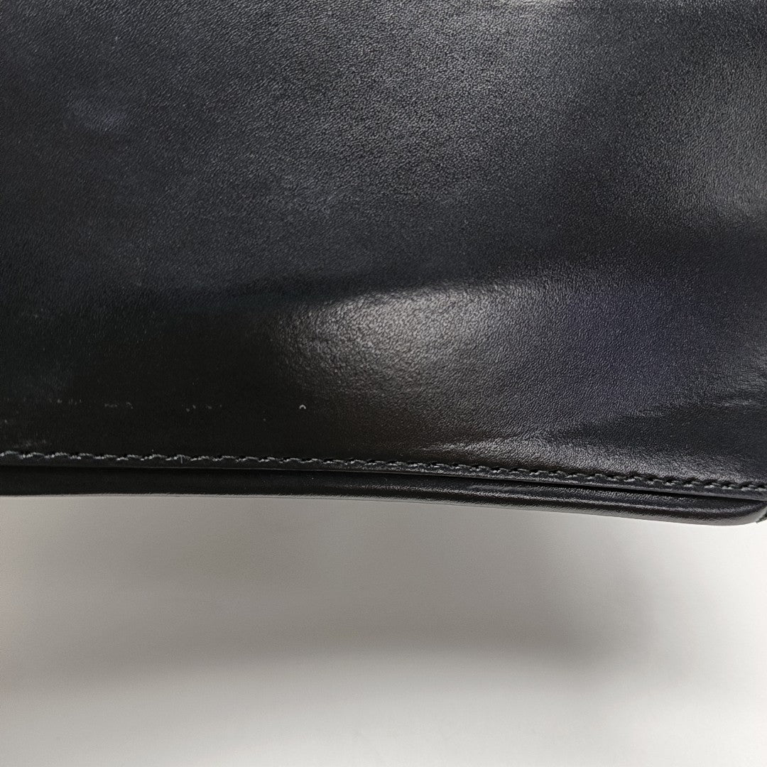 Hourglass S Calfskin Black