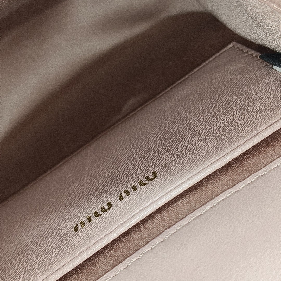 Matelassé Lambskin Pink