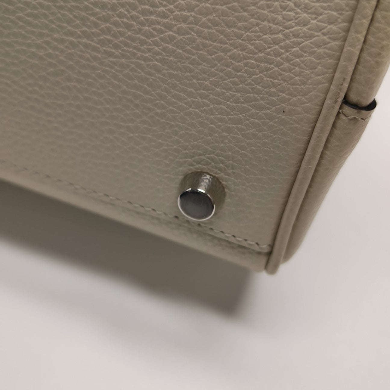 Zumi Small Calfskin White
