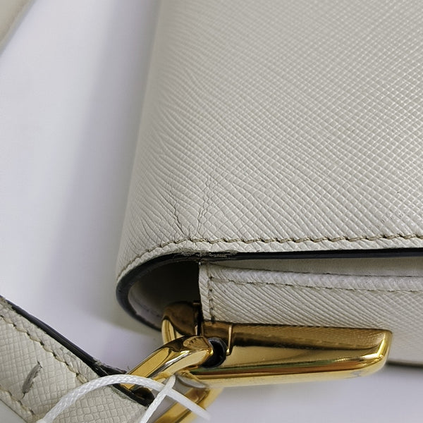 Emblème Calfskin White