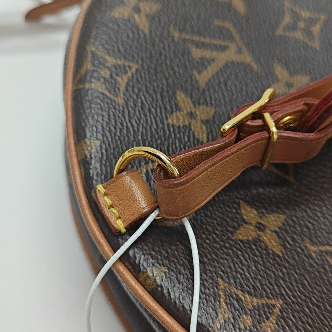 BOITE CHAPEAU MM Monogram Coated Canvas Brown