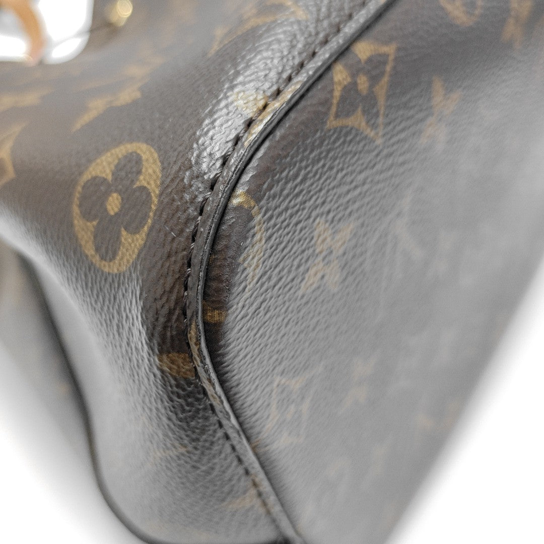 NÉONOÉ MM Monogram Coated Canvas Brown