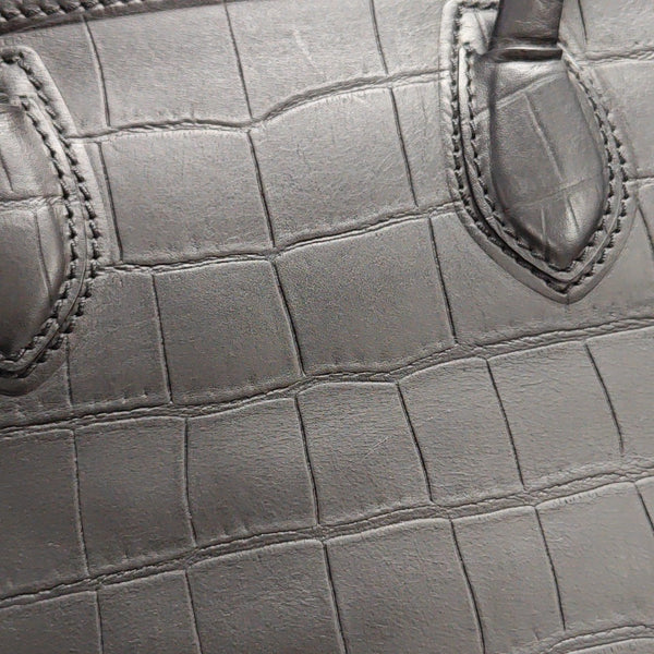 PHANTOM Medium Calfskin Black