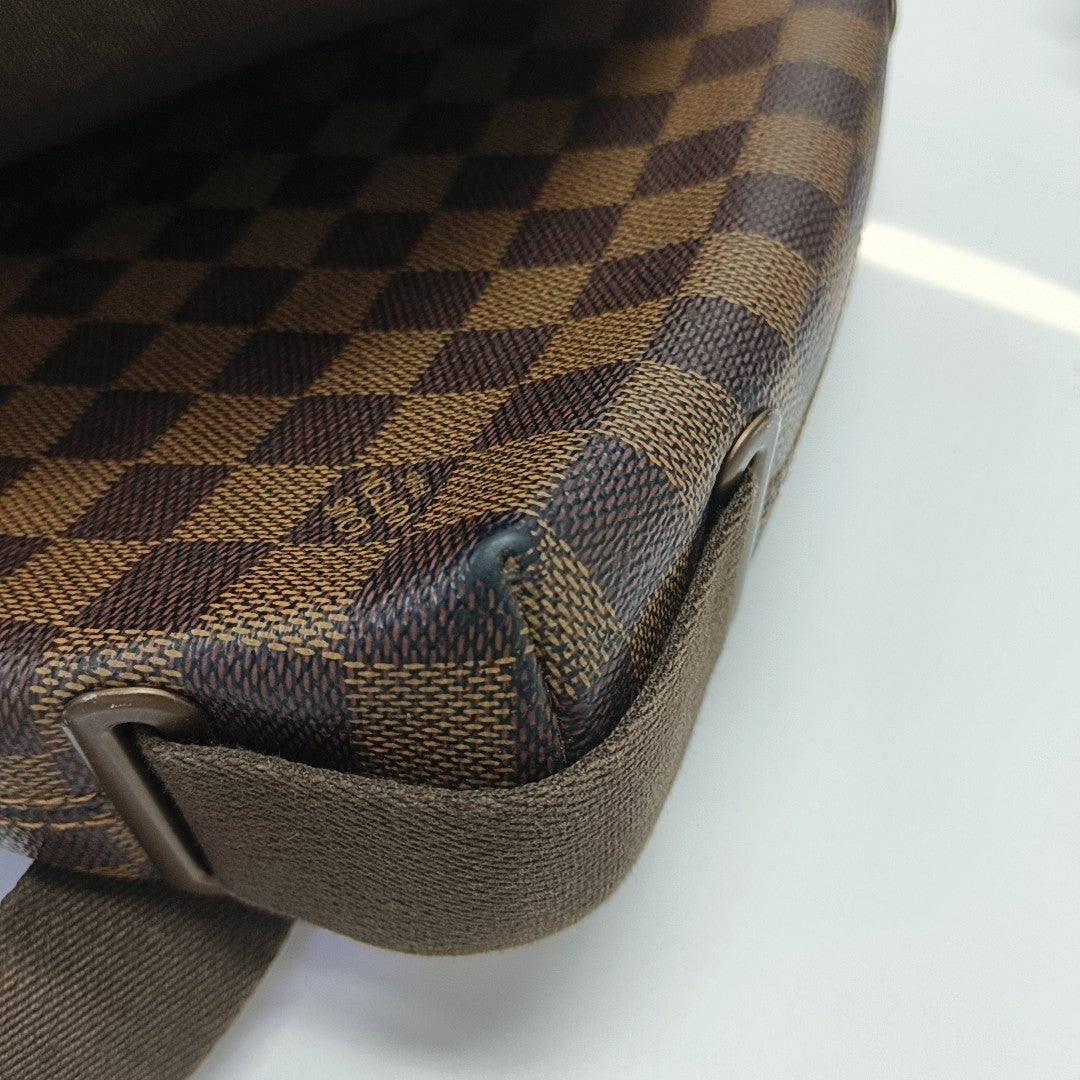 BROOKLYN PM Damier Ebene Coated Canvas Brown
