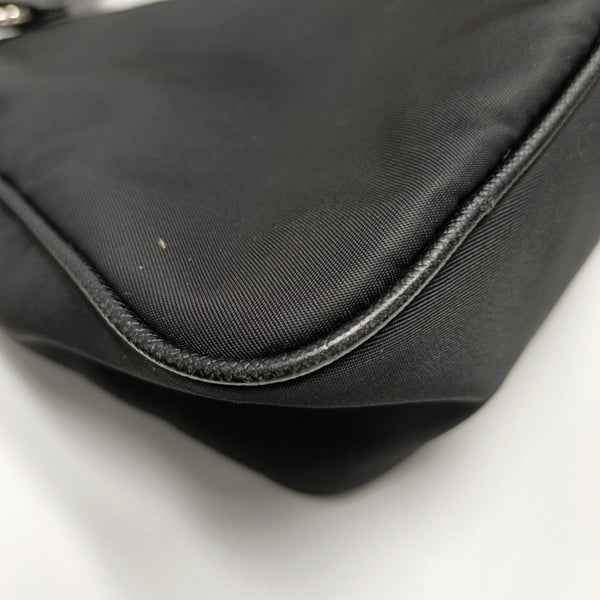 Re-Edition2005 Nylon Black