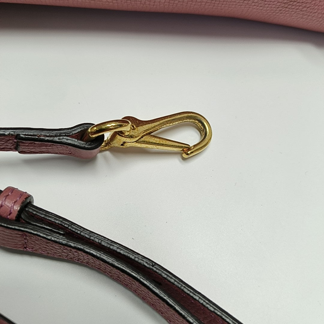 The Banner Medium Calfskin Pink