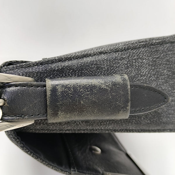 Canvas Black