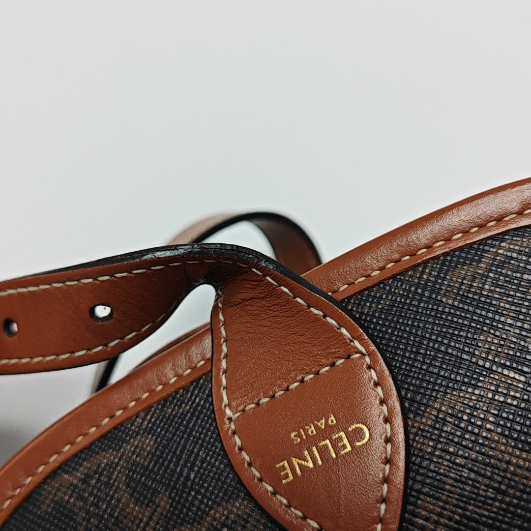FOLCO Medium Coated Canvas Brown