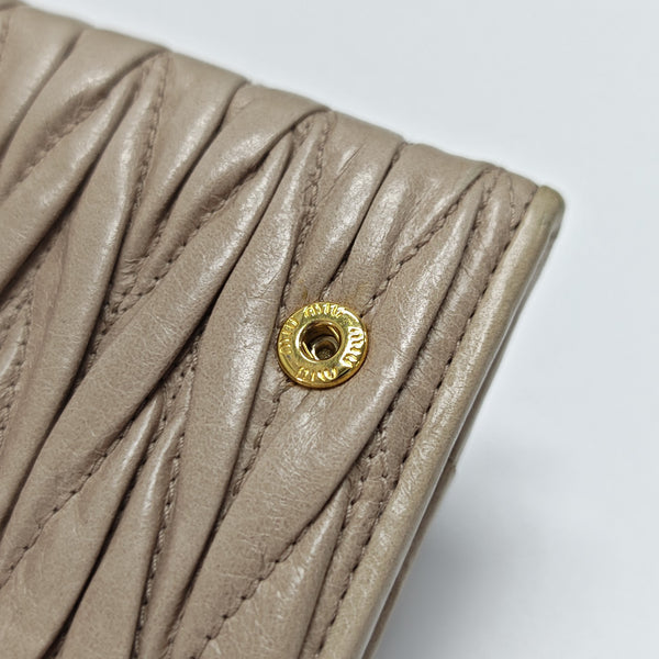 Quilted Lambskin Wallet Beige