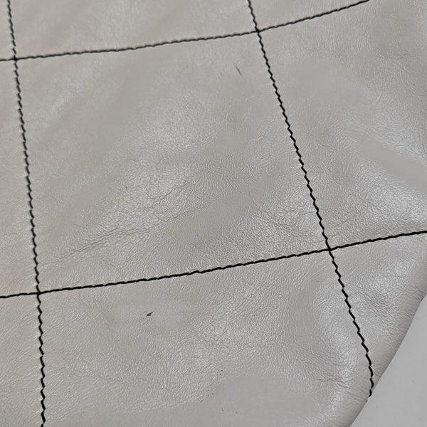 CHANEL 22 Small Quilted Calfskin White