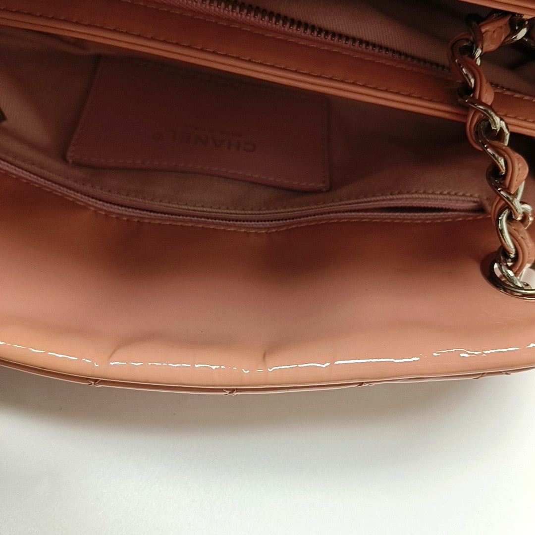 Authenticated pre-owned  JUST MADEMOISELLE Quilted Patent Leather Pink - Top Handle Bag at Looply