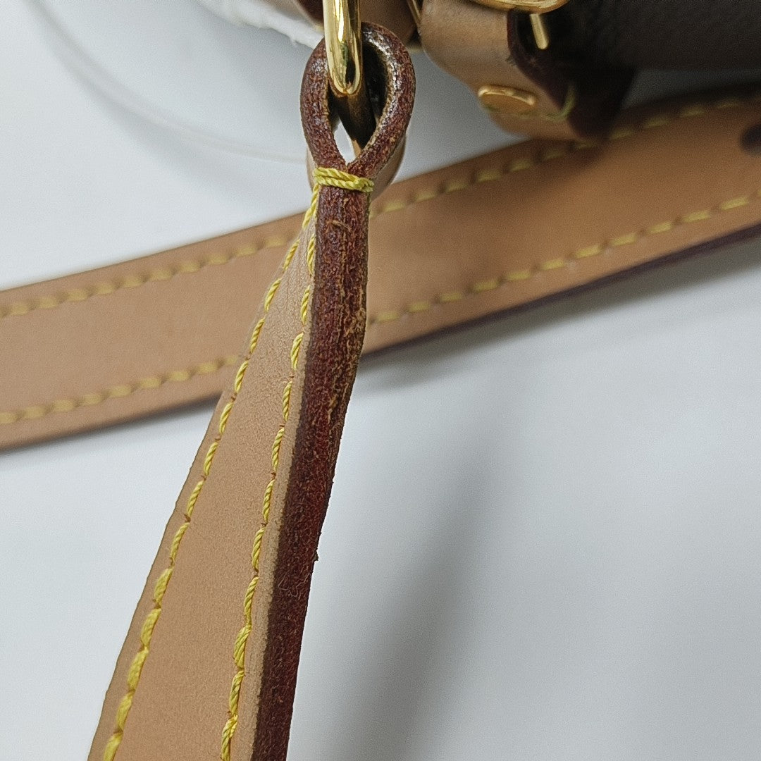 BOITE CHAPEAU PM Monogram Coated Canvas Brown