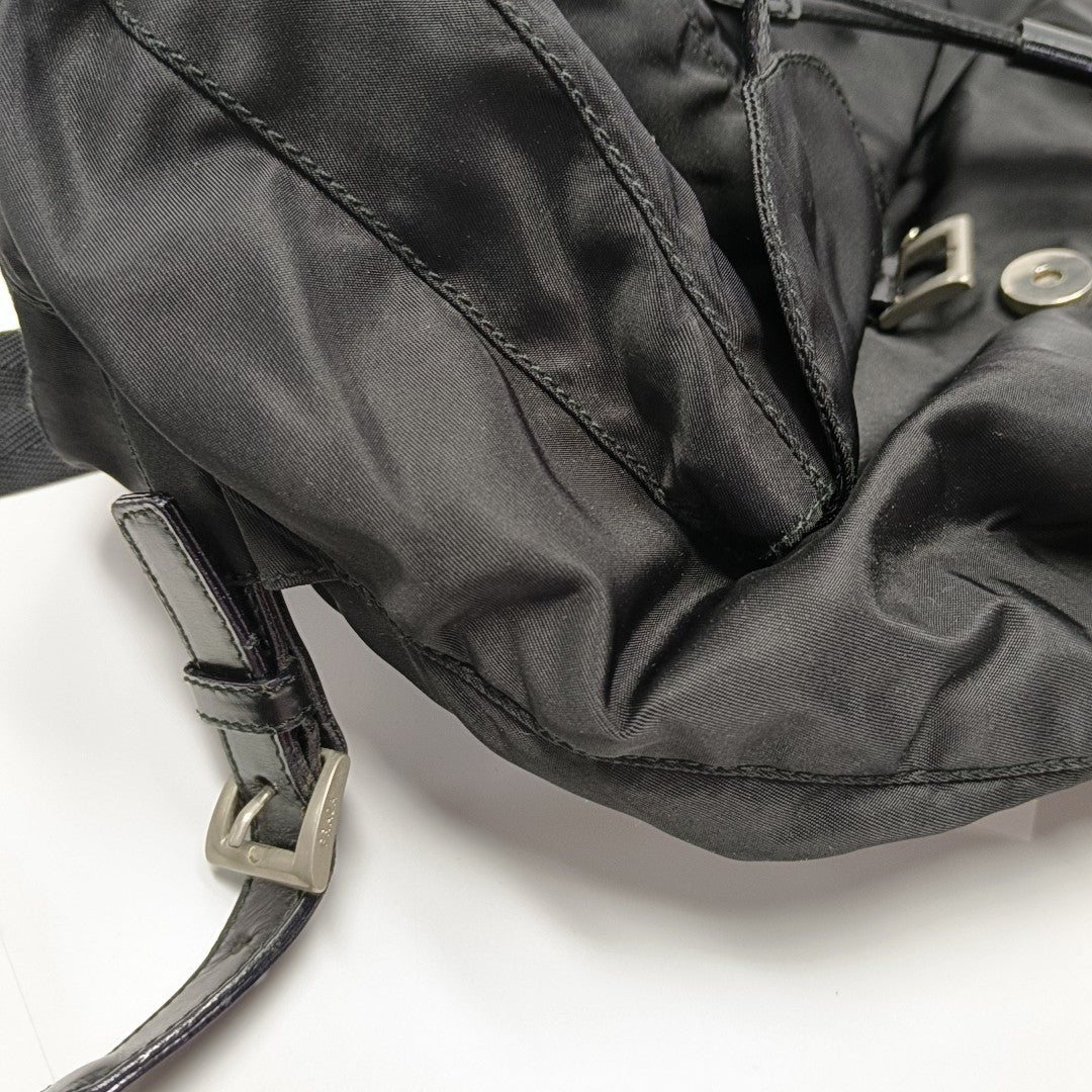 Vela Nylon Black