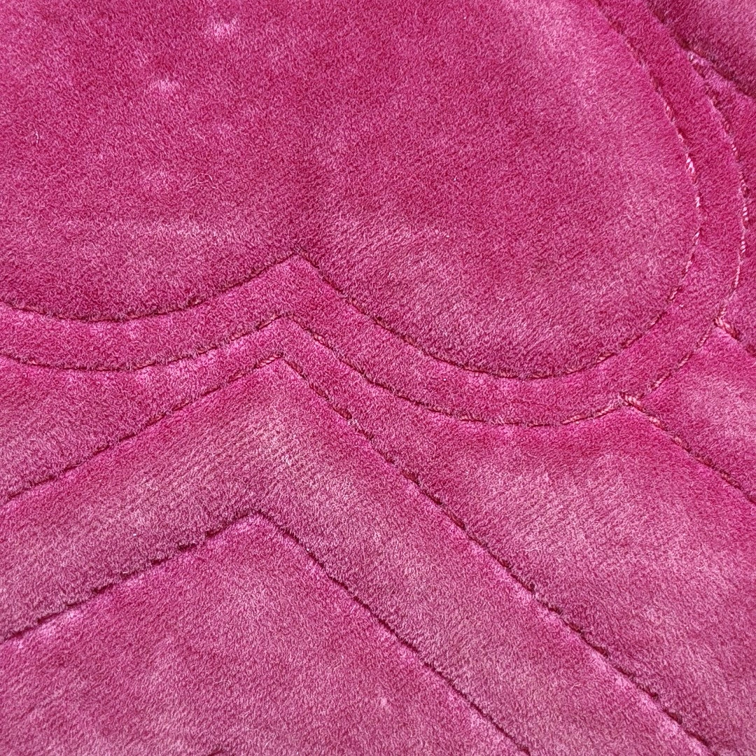 GG Marmont Small Quilted Velvet Red