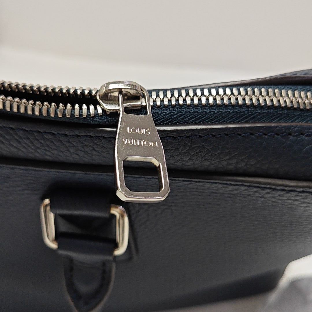 Calfskin Shoulder Bag Blue