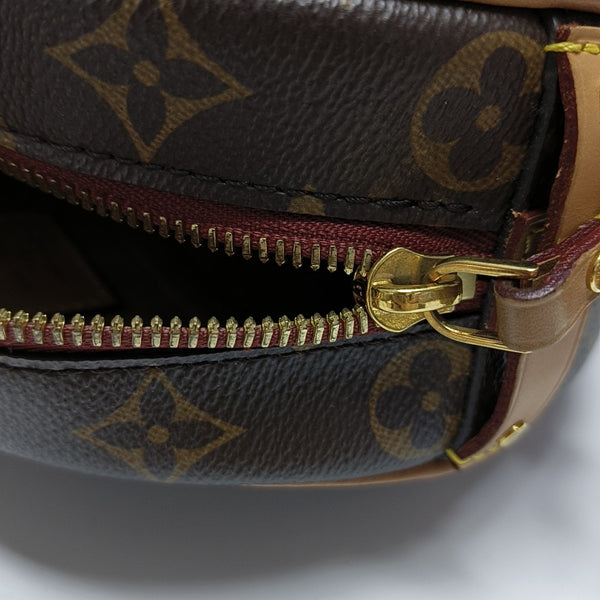 BOITE CHAPEAU PM Monogram Coated Canvas Brown