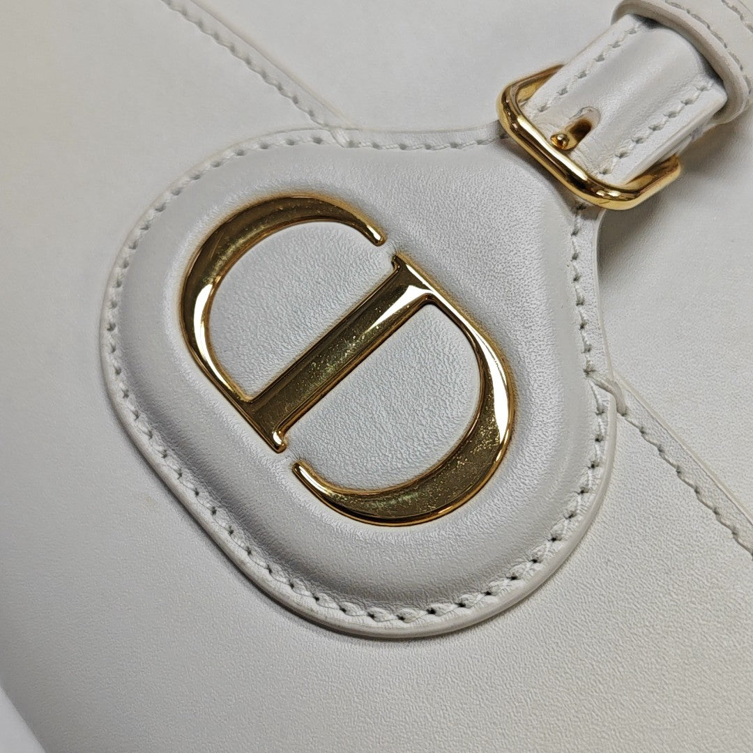 Bobby Medium Calfskin White