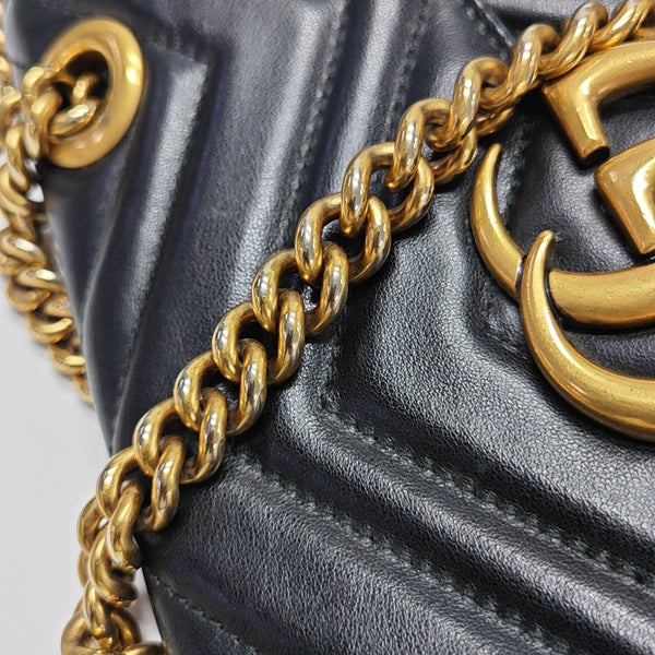 GG Marmont Small Quilted Calfskin Black