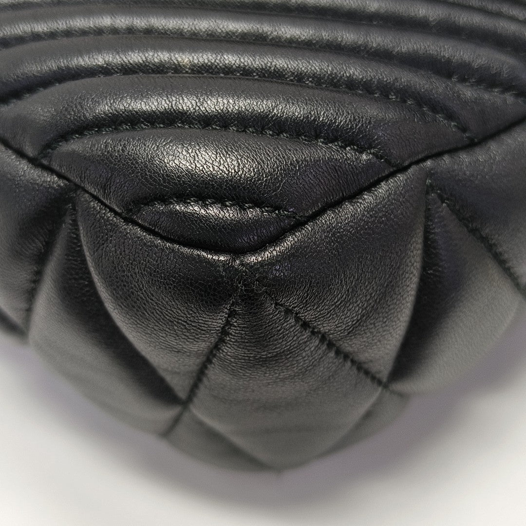 Miu Confidential Quilted Lambskin Black