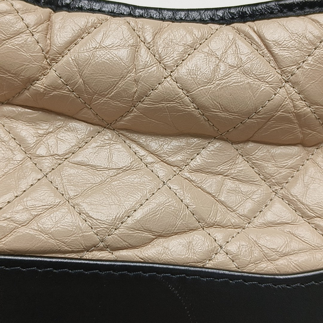 GABRIELLE Small Quilted Calfskin Beige