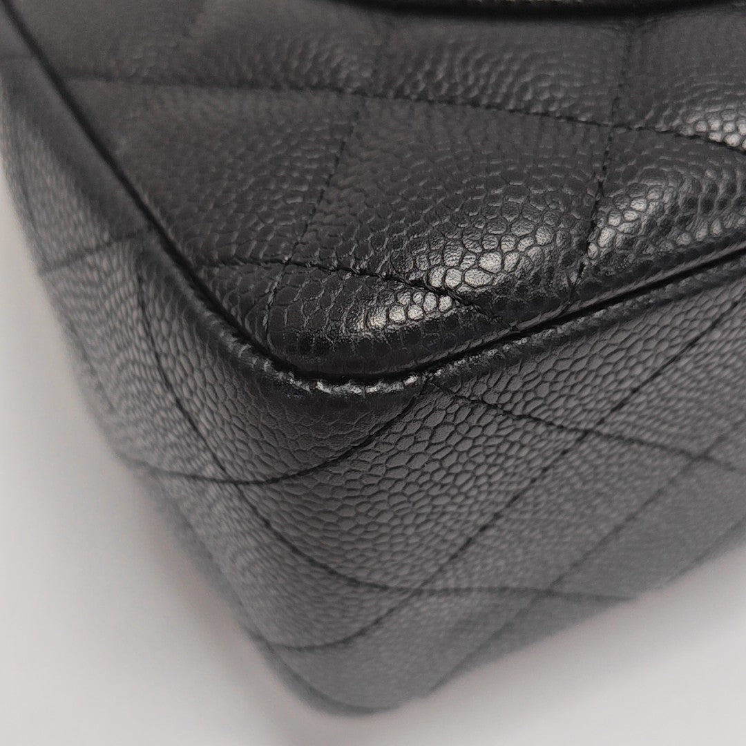 Quilted Grained Calfskin Shoulder Bag Large Black