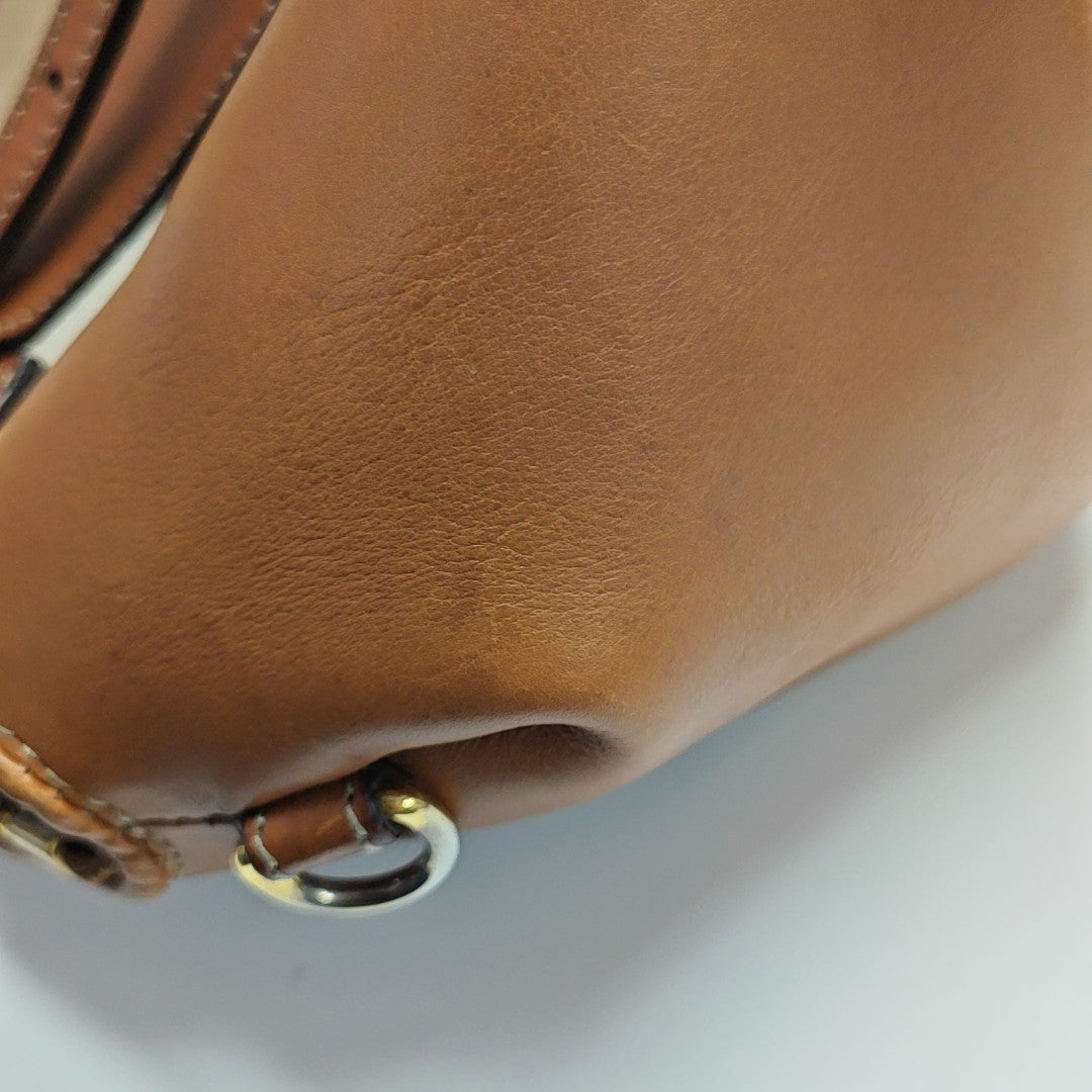 Milverton Canvas Beige