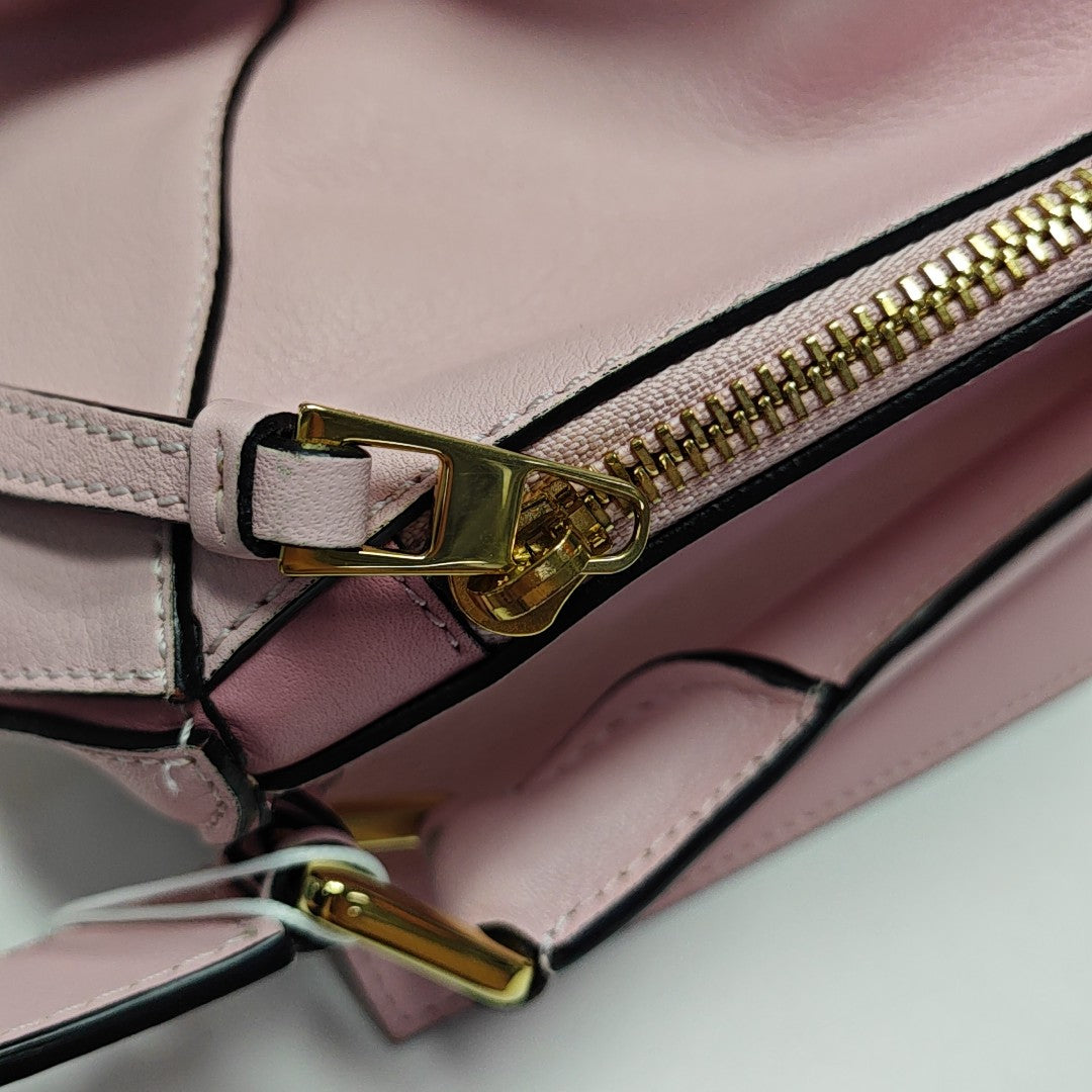 Puzzle Medium Calfskin Pink