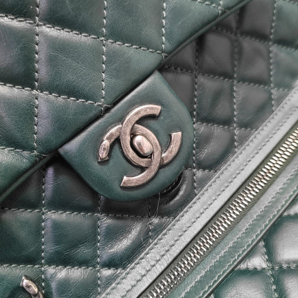 URBAN SPIRIT Quilted Calfskin Green