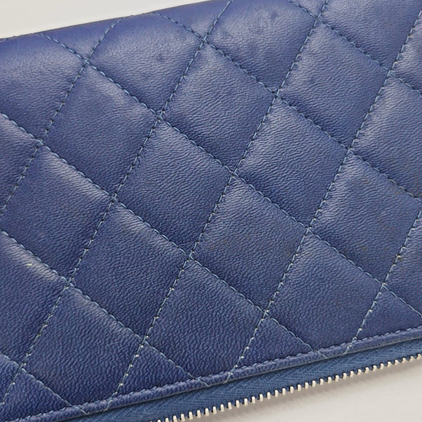 Quilted Calfskin Wallet Multicolor