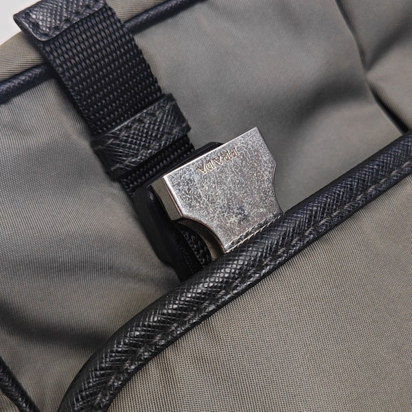 Vela Messenger Bag Nylon Green