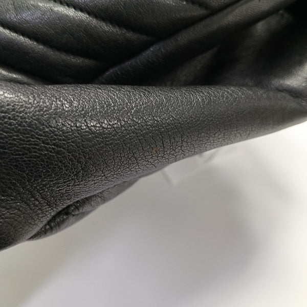 COLLEGE Large Chevron Lambskin Black