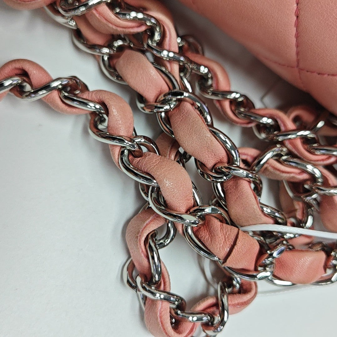 CLASSIC FLAP Small Quilted Lambskin Pink
