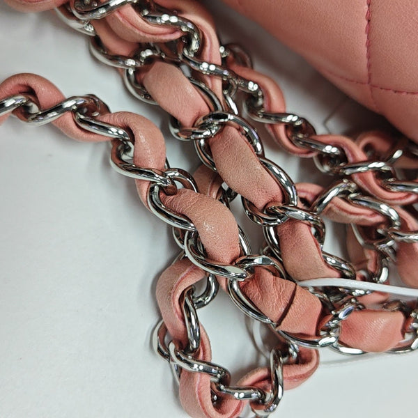 CLASSIC FLAP Small Quilted Lambskin Pink