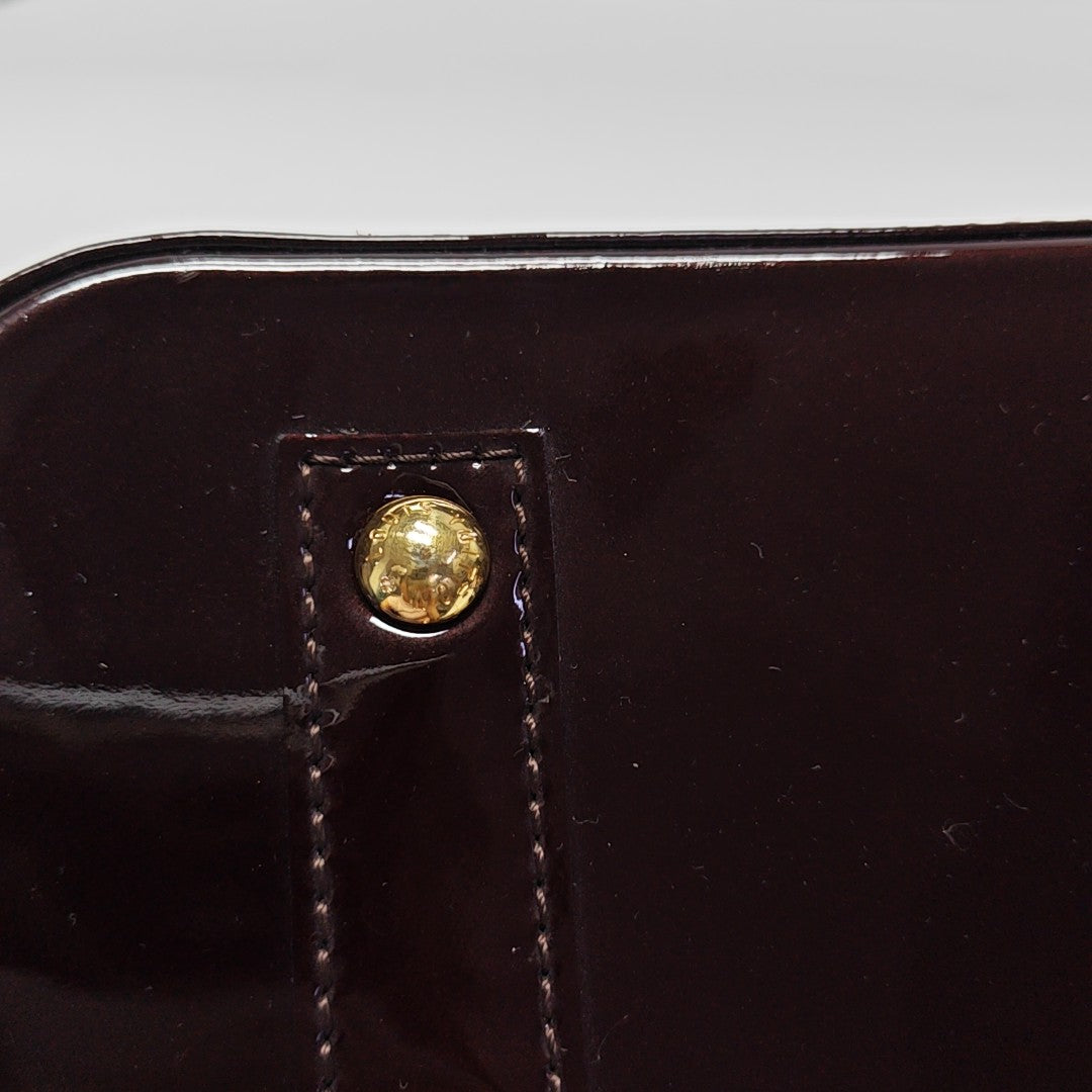 Authenticated pre-owned  ALMA BB Patent Leather Red - Crossbody Bag at Looply